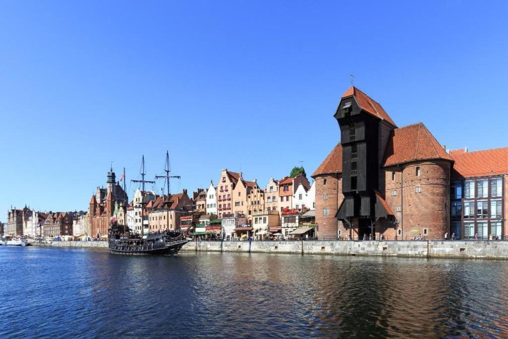 Golden Apartments Szafarnia 7-1 Gdansk Exterior photo